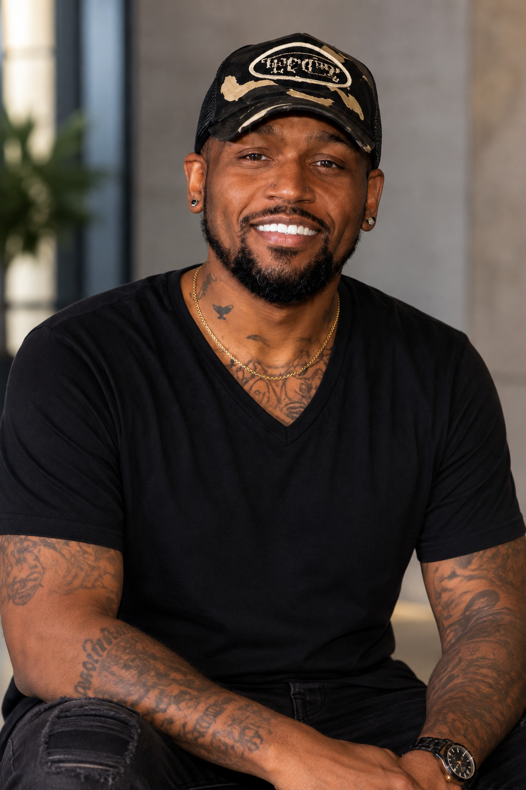 Dr. Maurice Shaw Headshot