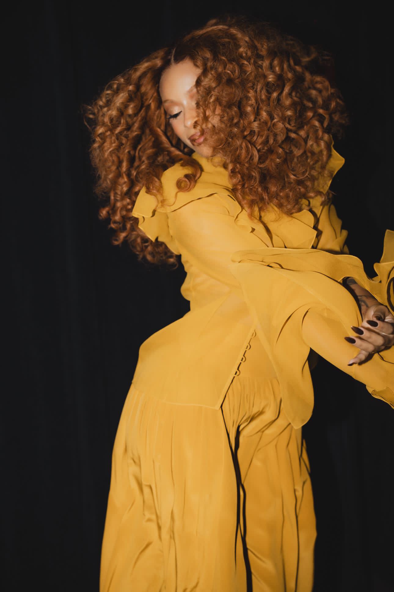 Ravyn Lenae Opening at Sabrina Carpenter's Short N Sweet Tour (2025)