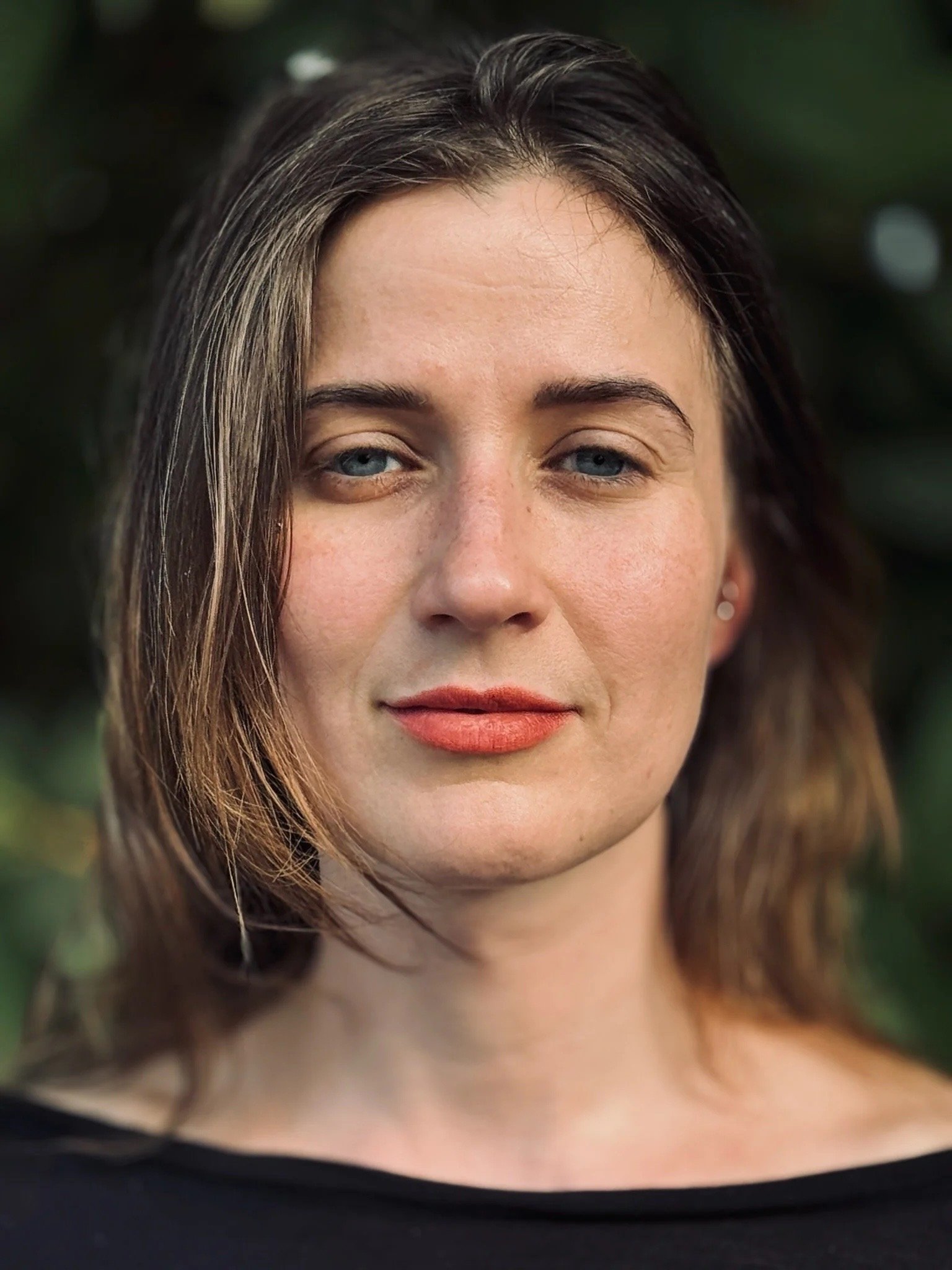 bio photo of Haydyn Marina, a massage therapist.
