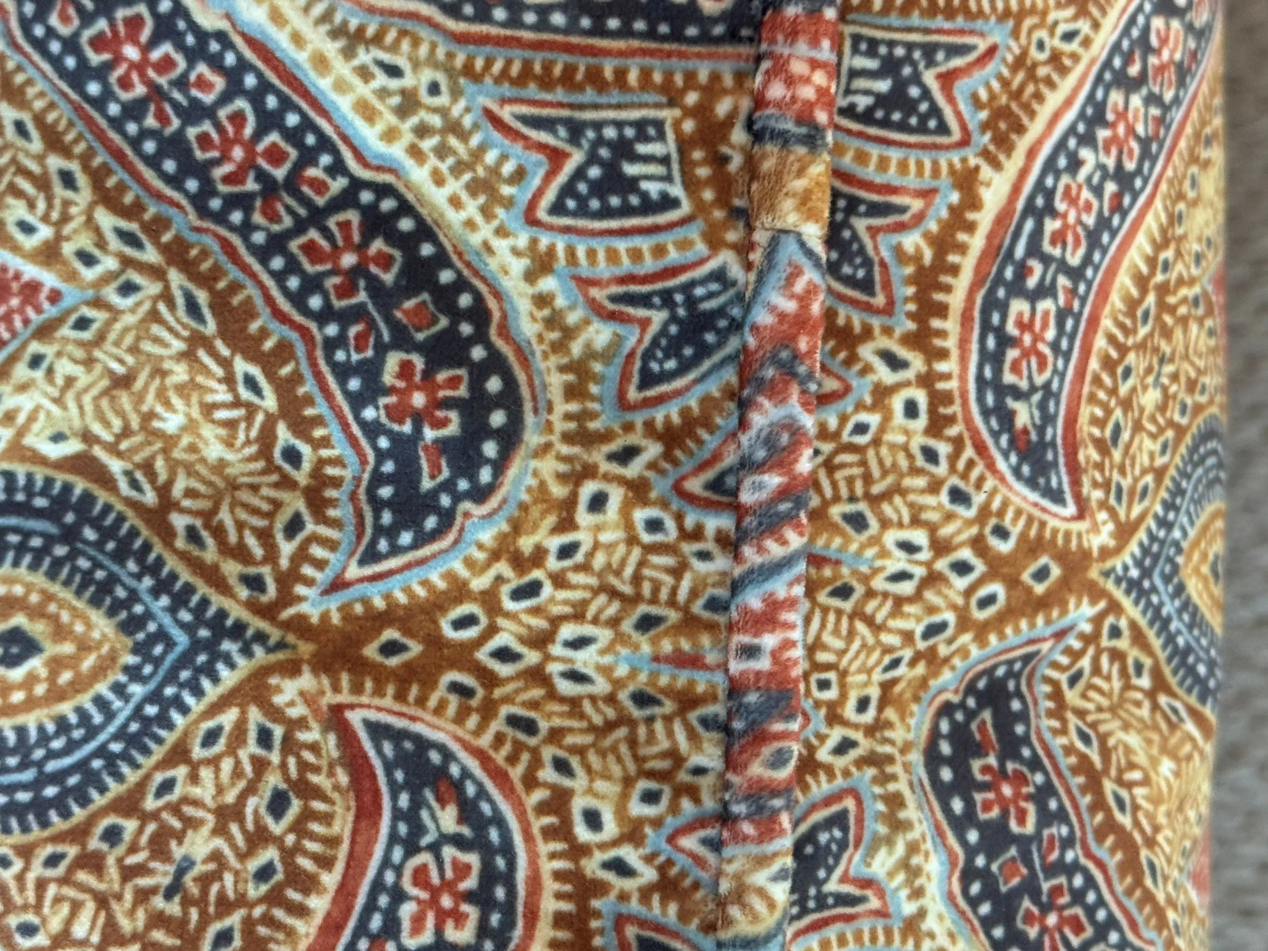 riad paisley 2.jpg