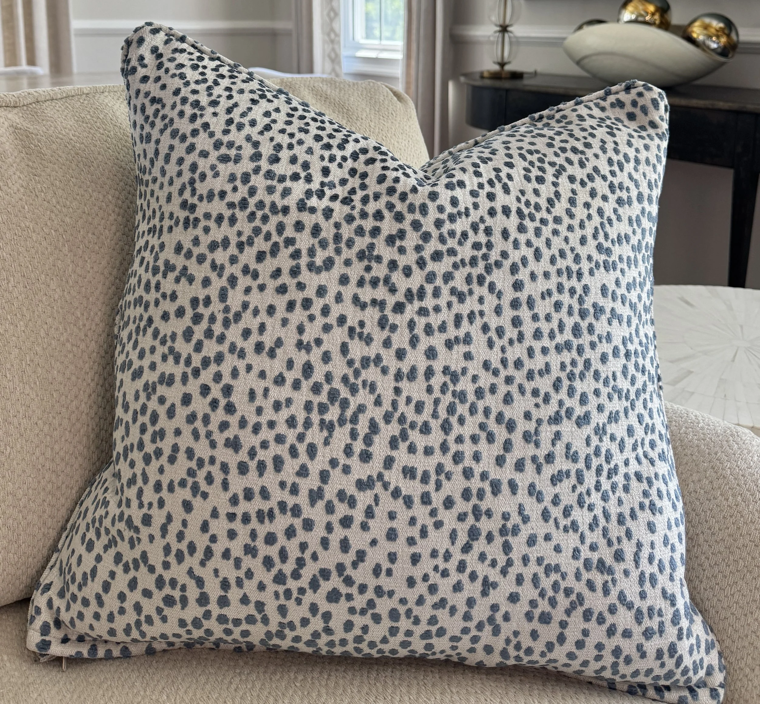 Blue Lizette Square 22 x 22