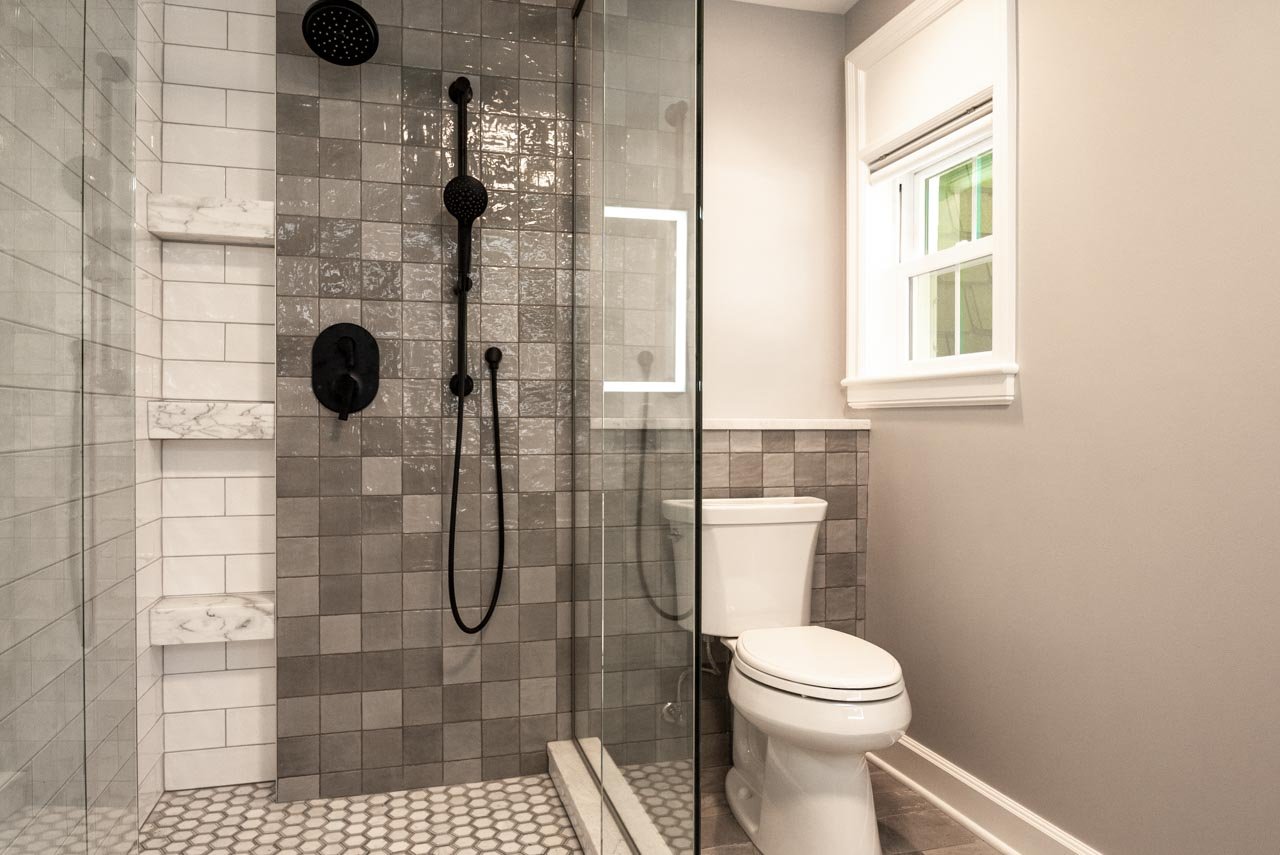Bathroom 3.jpg