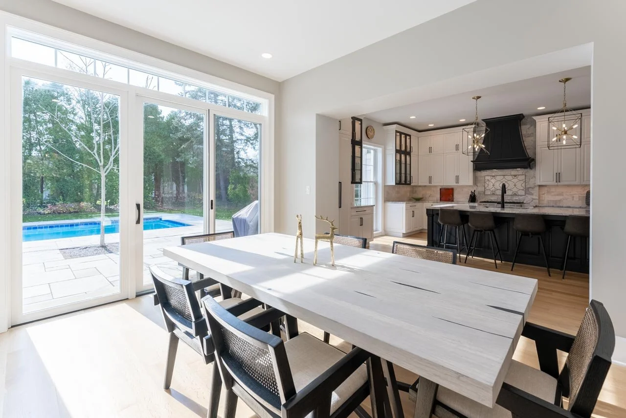 Dining Area 2.jpg
