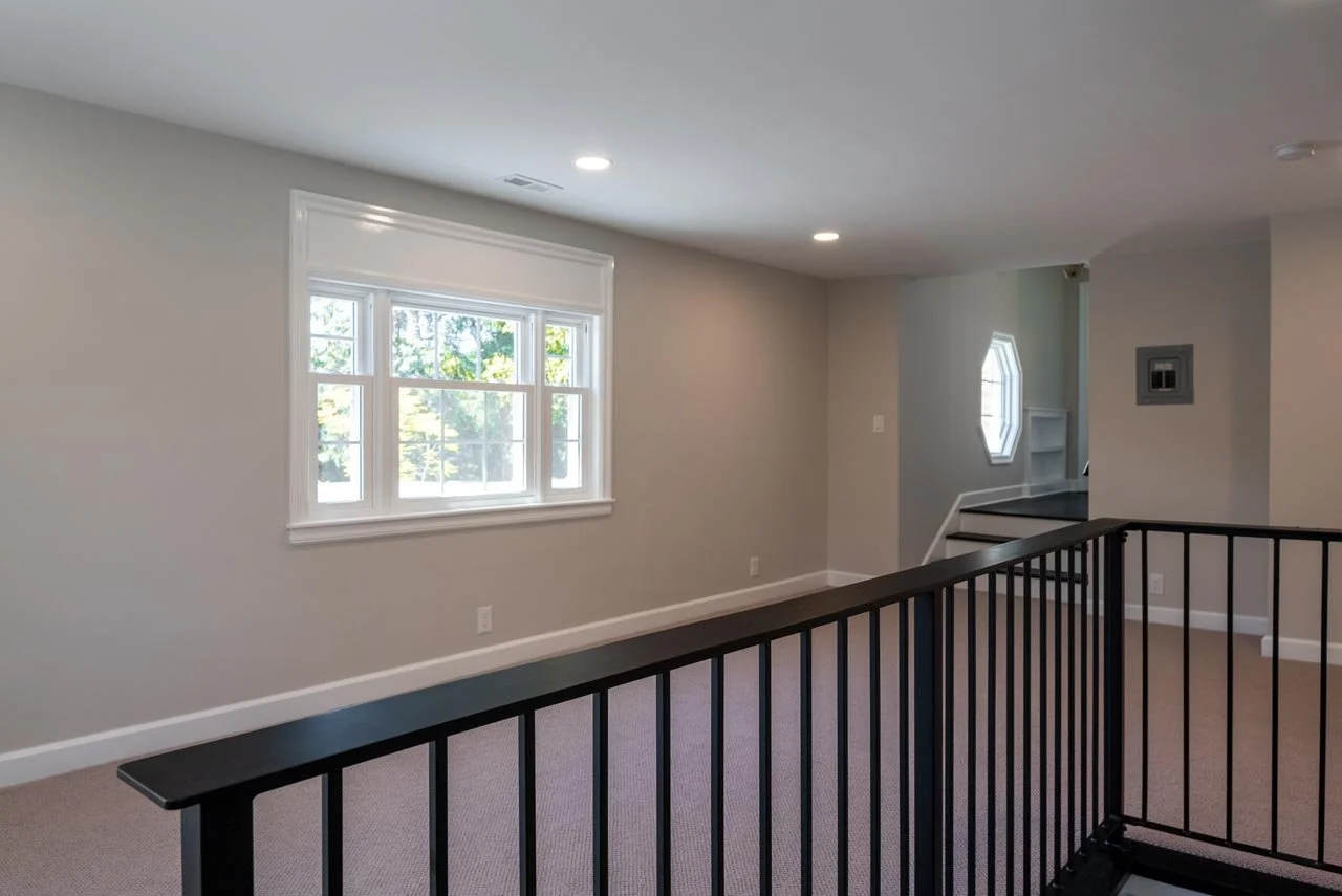 Upstairs Hall 4.jpg