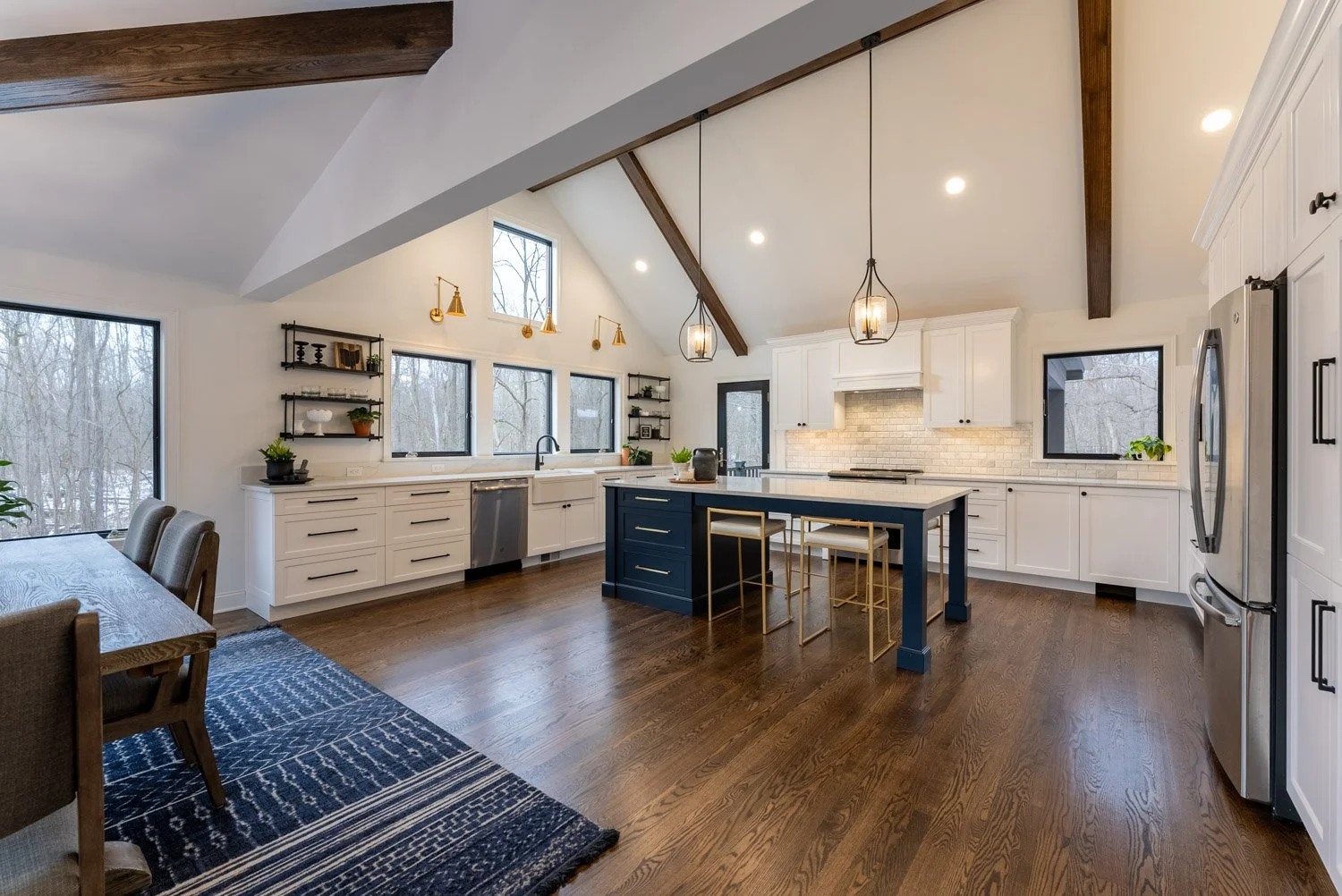 Kitchen Main.jpg