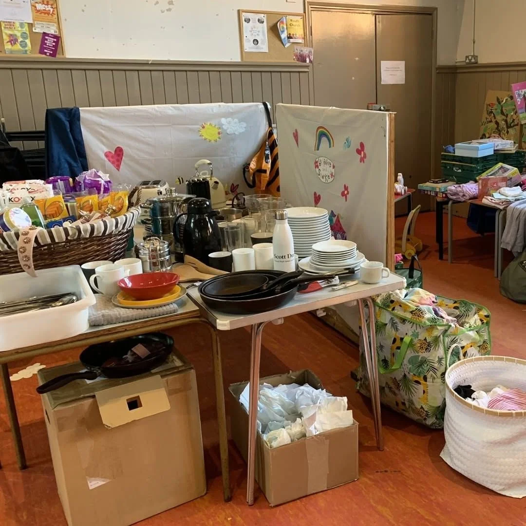 Thanks to our community's generosity, we've now received 3 buggies and 3 suitcases for the Refugee Caf&eacute;. 🙏

Still needed:
- One more buggy
- Suitcases (in good condition)
- Pots
- One iron

Donations can be left inside the church, to your lef