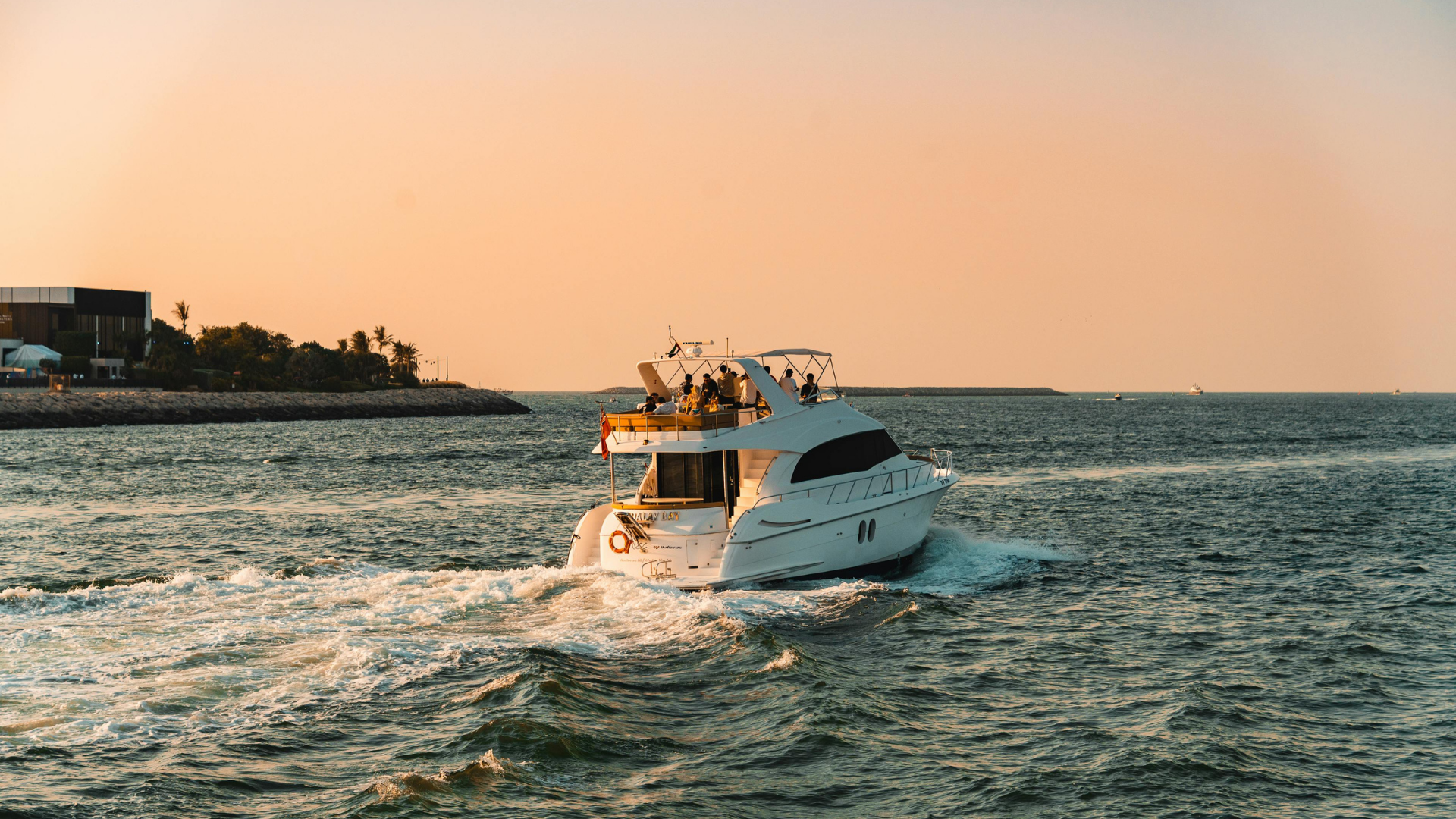 Does Marine Window Tint Improve Privacy on a Boat?
