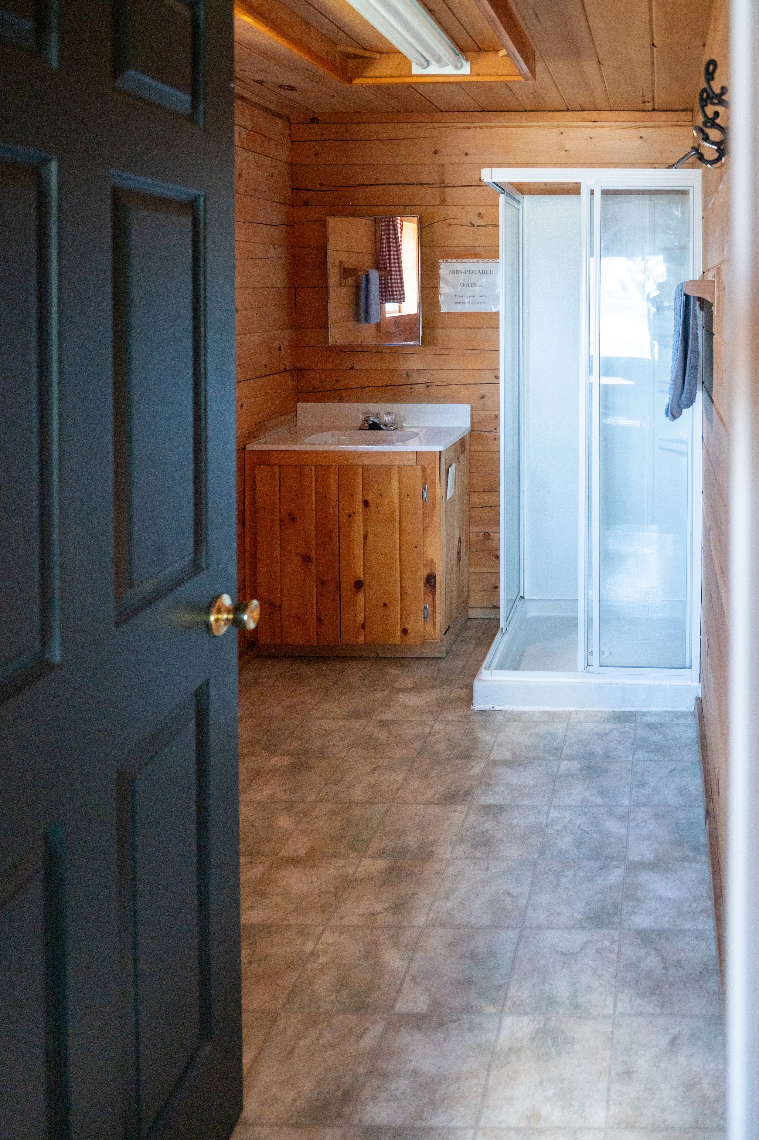 all cabins-22.jpg