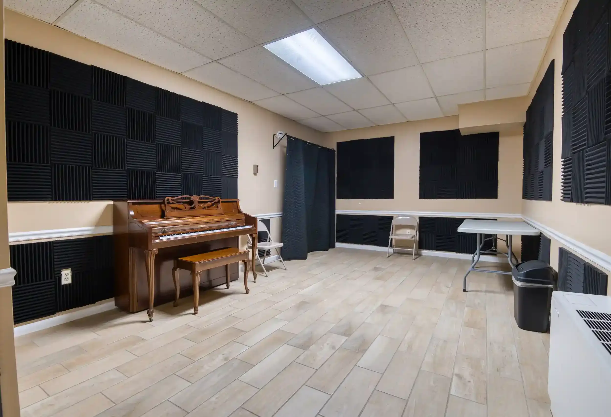 Music Room – Residents can use the music practice room daily from 8 am to 11 pm on a first-come, first-served basis.