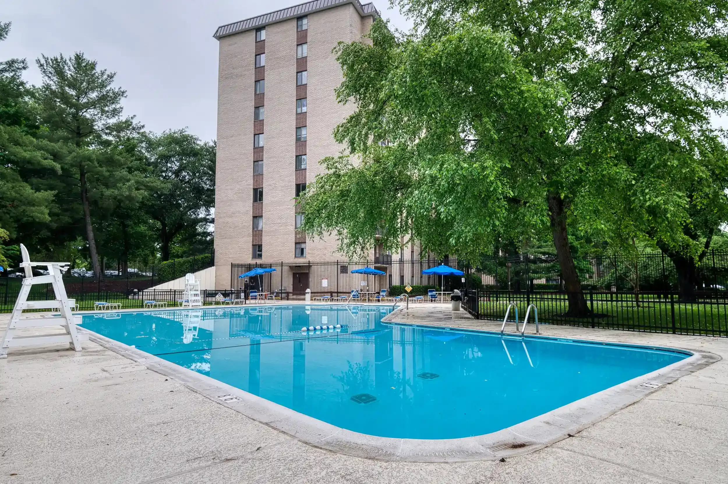 The Carlyn outdoor pool
