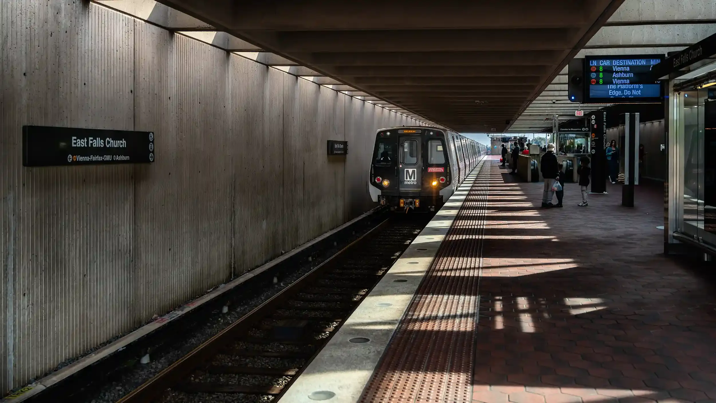 East Falls Church Metro