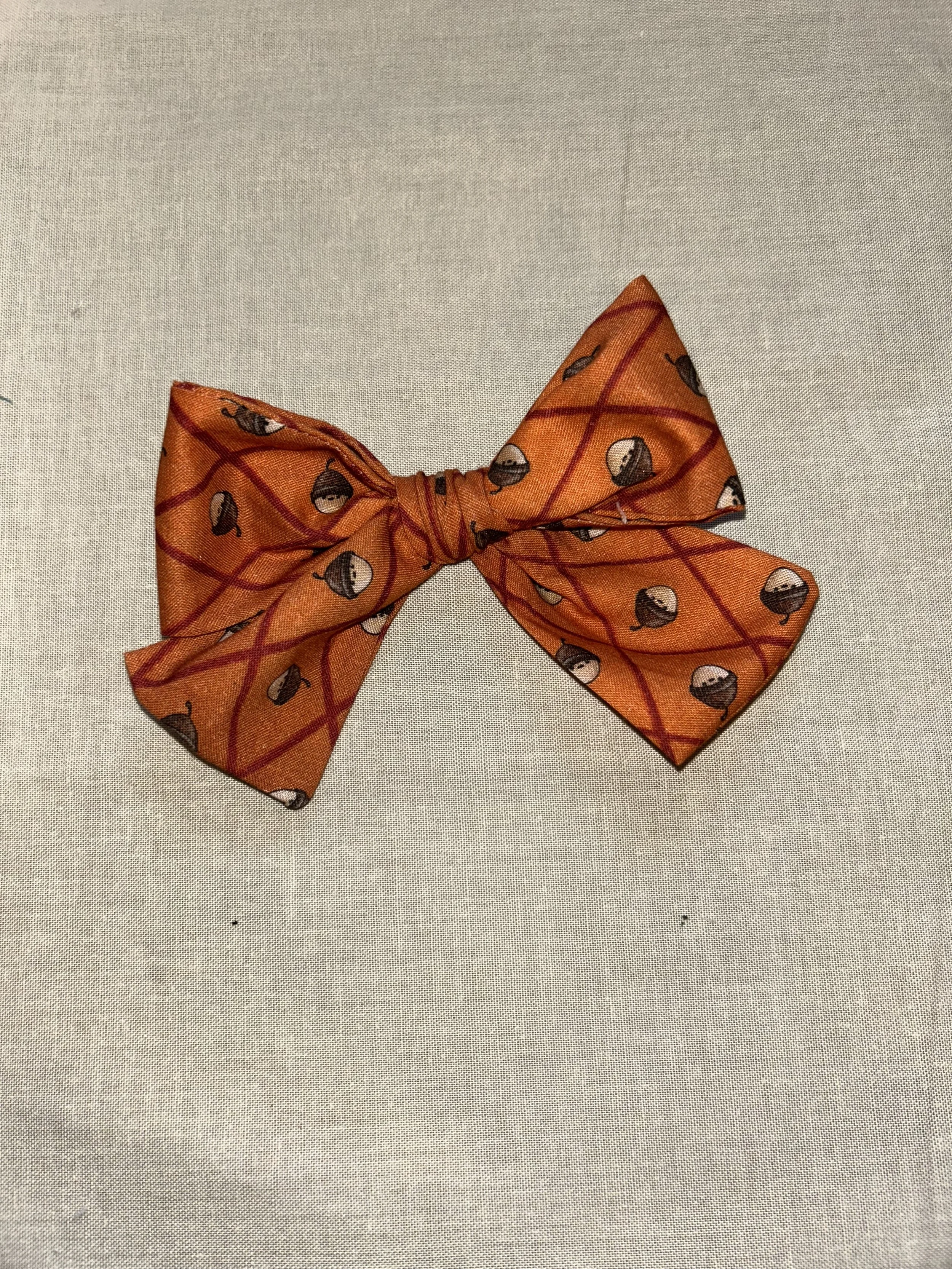 Happy Fall Acorn Bow