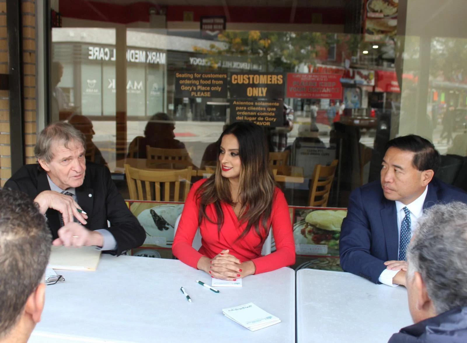 Rajkumar leads SBS commissioner on tour of small businesses on Myrtle Avenue in Ridgewood