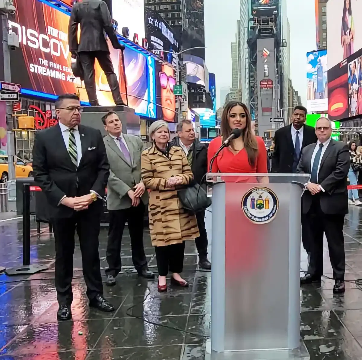 Assemblymember Rajkumar’s ‘Operation Smokeout’ gains momentum: rallying for passage of ‘SMOKEOUT Act’ to combat illegal smoke shops in NYC