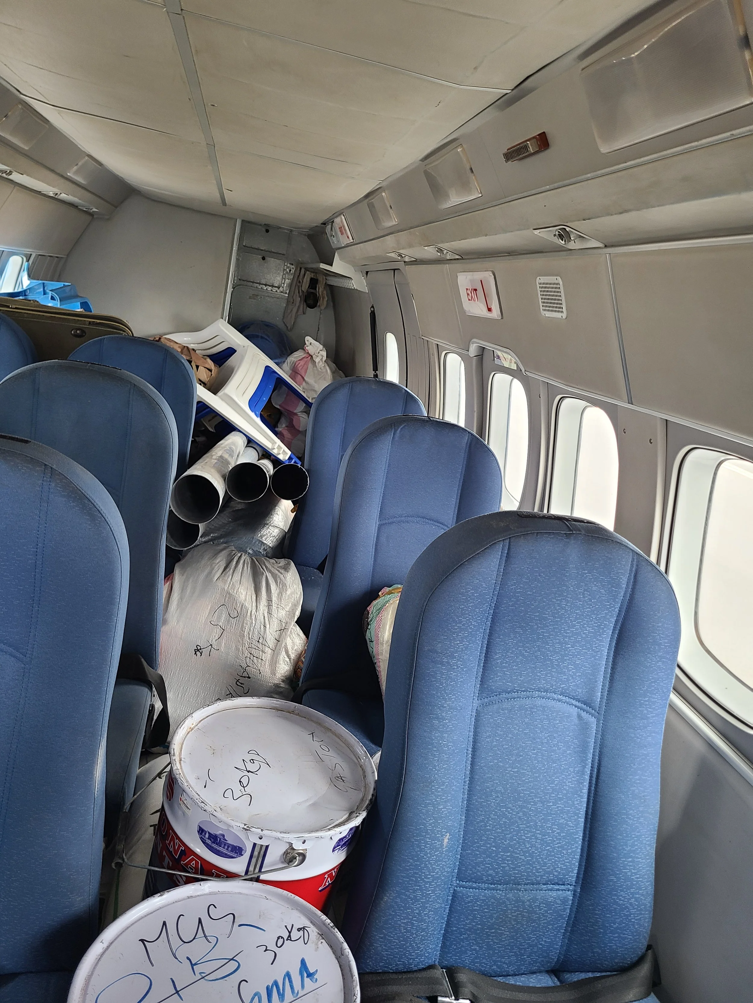 06 airplane.jpg