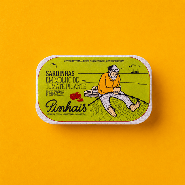 Pinhais Sardines in Spicy Tomato Sauce (125g)
