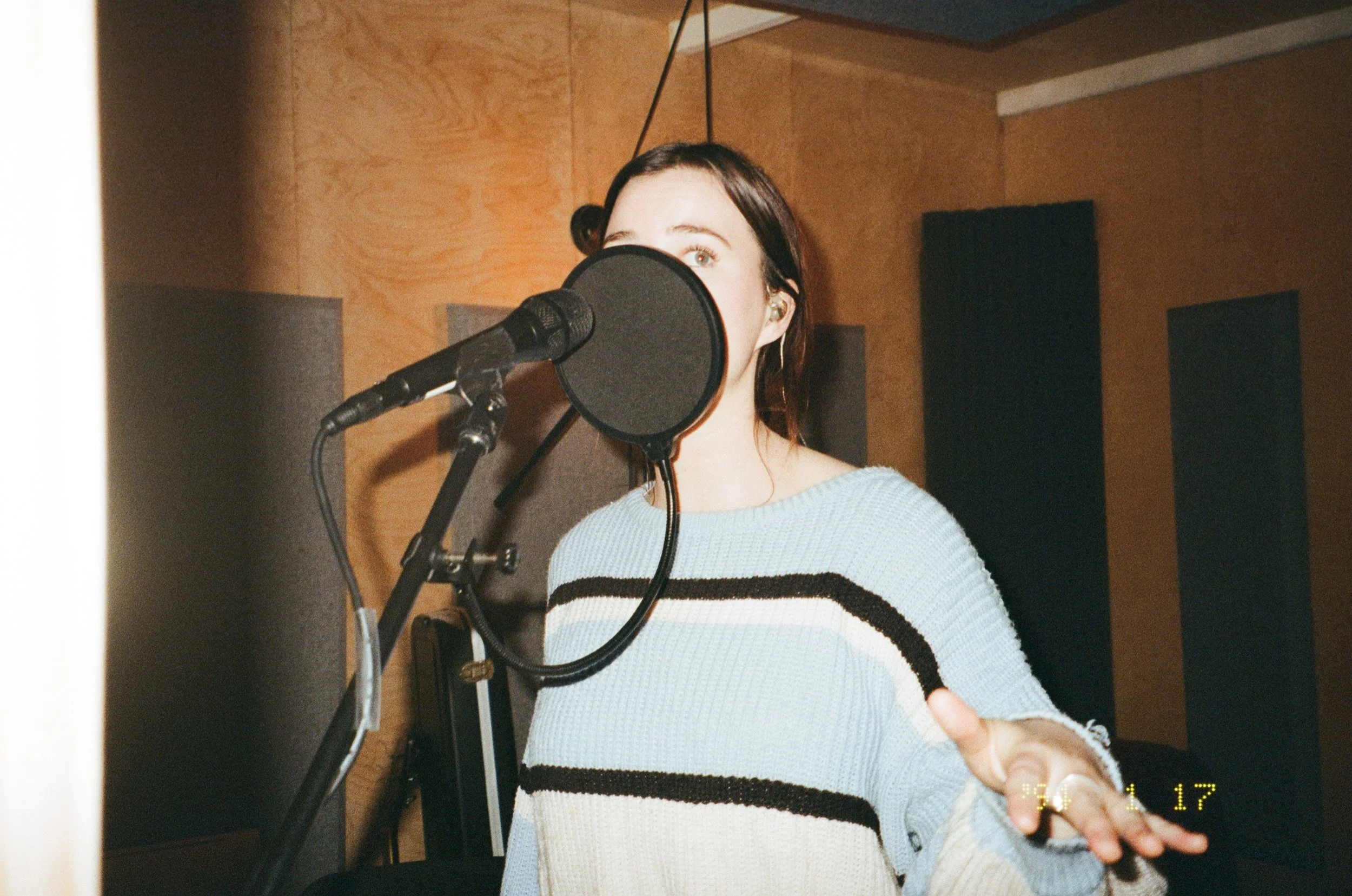 000003780001_36A.jpg