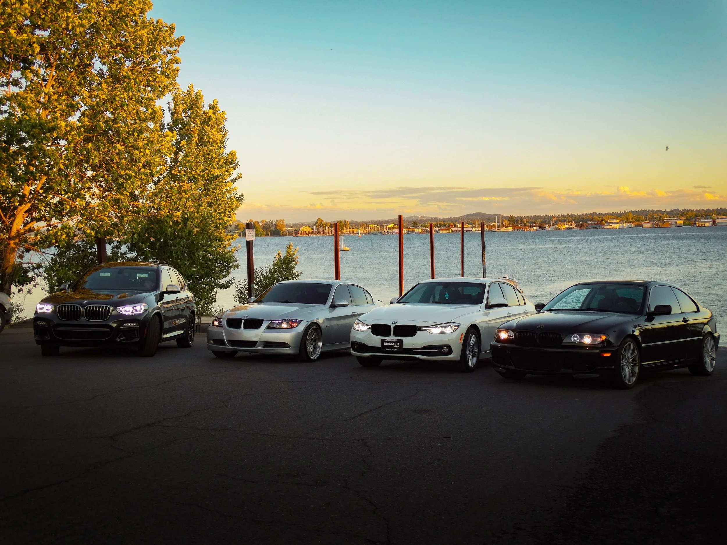 Beamers + sunsets 🤝🤝
-
-
-
-
-
-
-
-
-
-
-
-
#bmw #carsdaily #explore #beamer #carculture