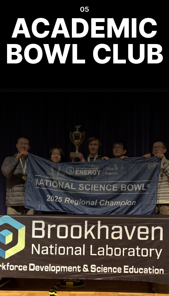 Academic Bowls Club members take a photo at the Brookhaven National Laboratories competition.