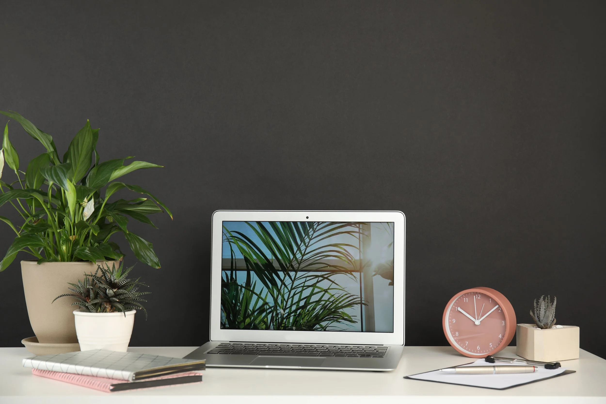Navigating the Post-COVID Workplace: How Employers of Record Are Changing the Game