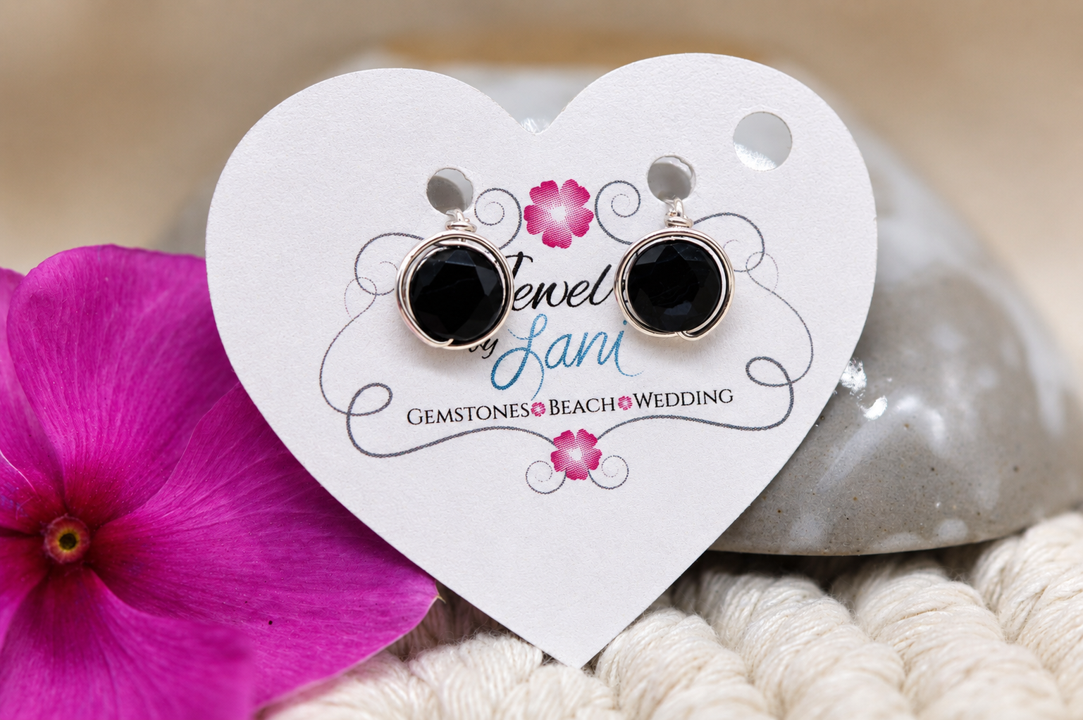 black onyx stud 1.png