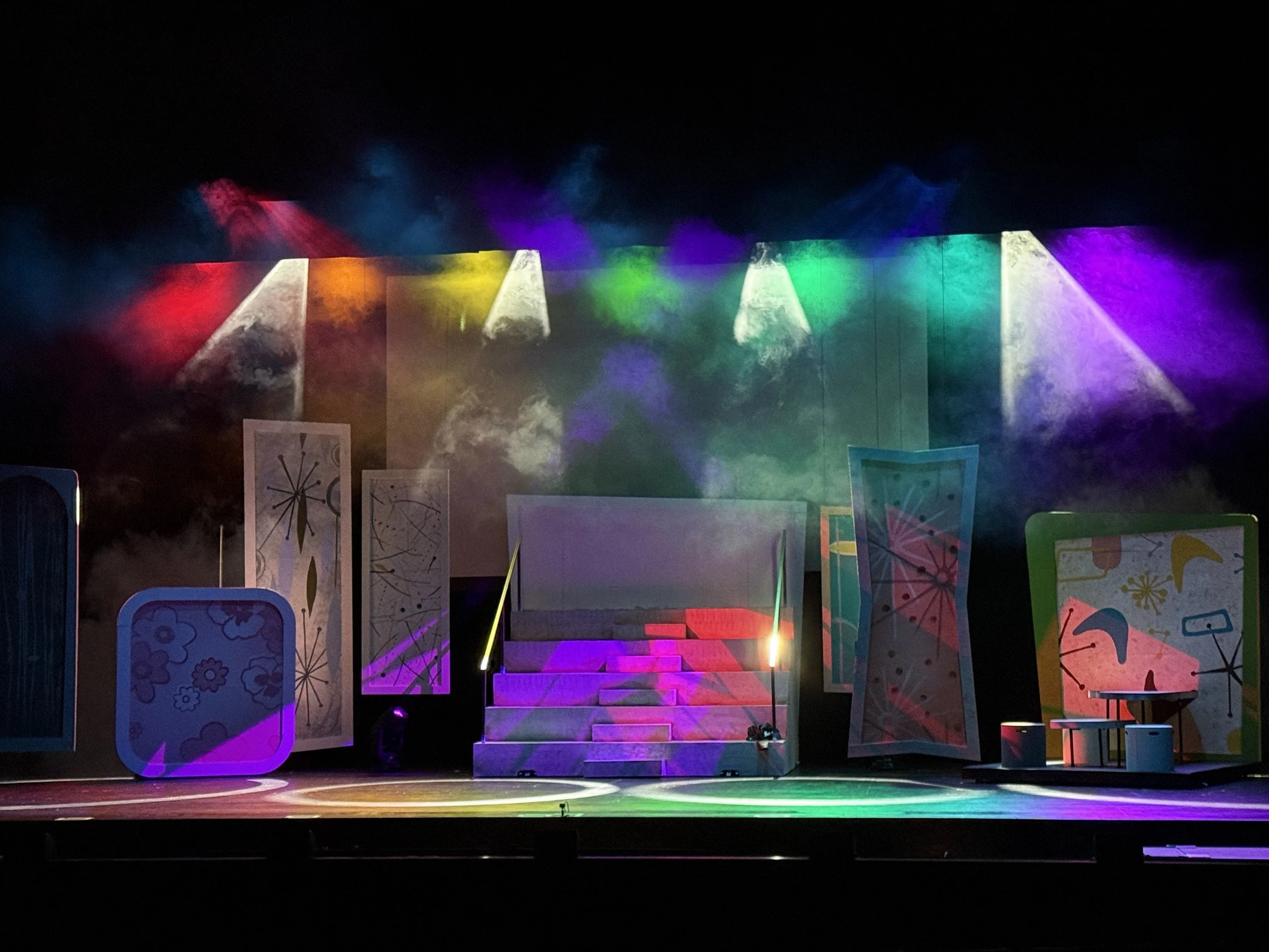69-theatre-retro-color-set.jpg