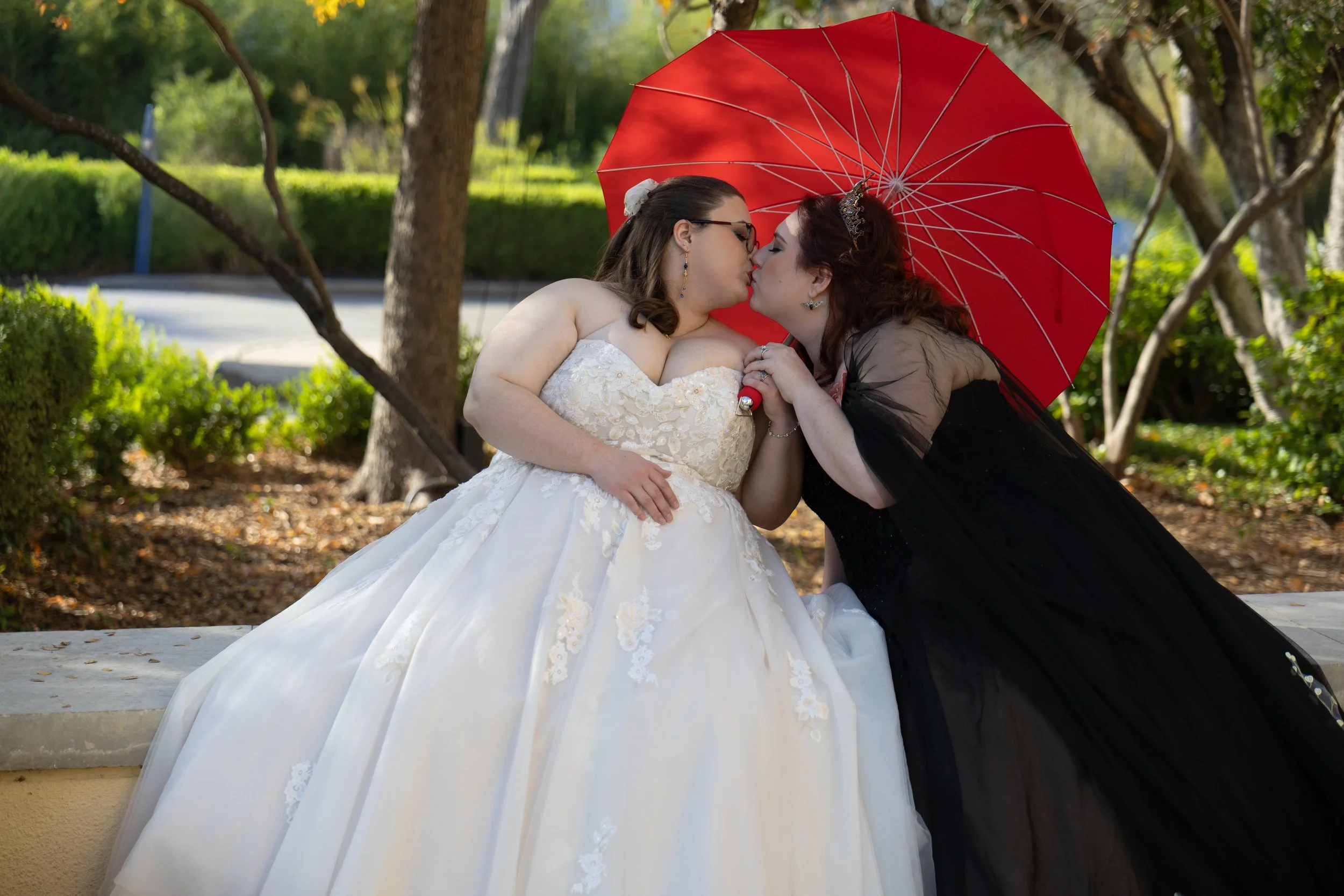 ClareAndDeanna-5818.jpg