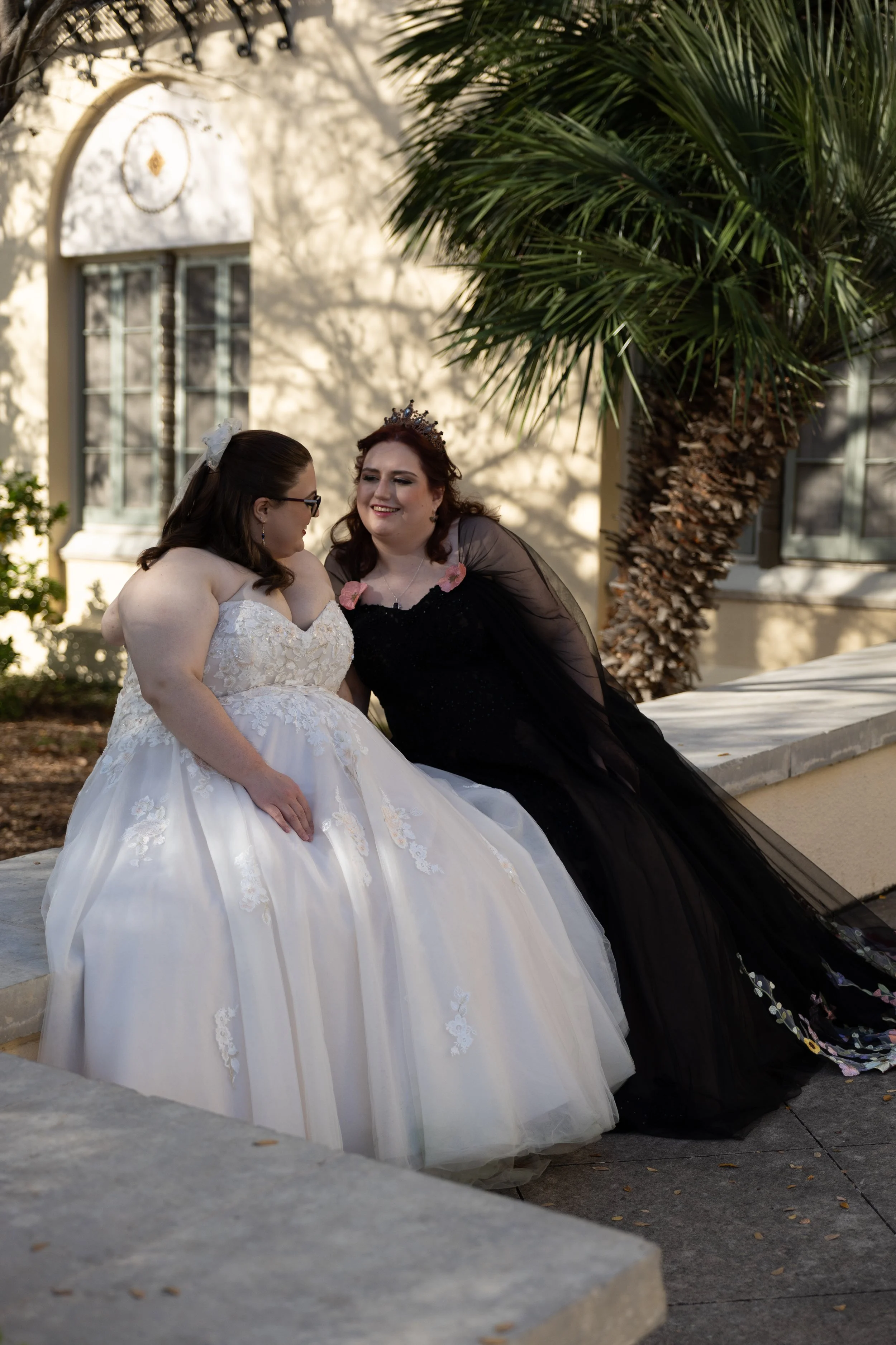 ClareAndDeanna-5785.jpg