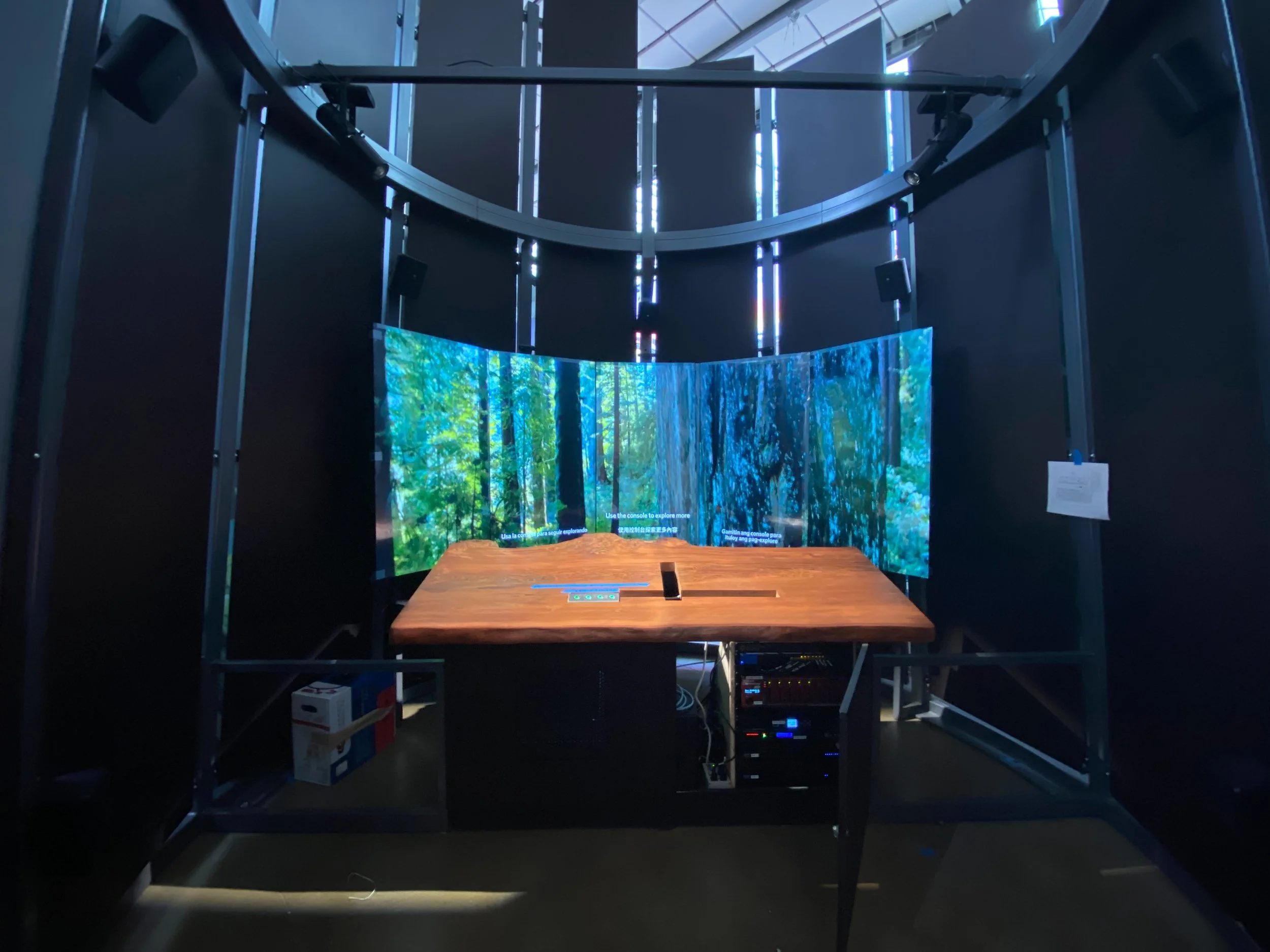 9-channel audio set-up for immersive spatial sound