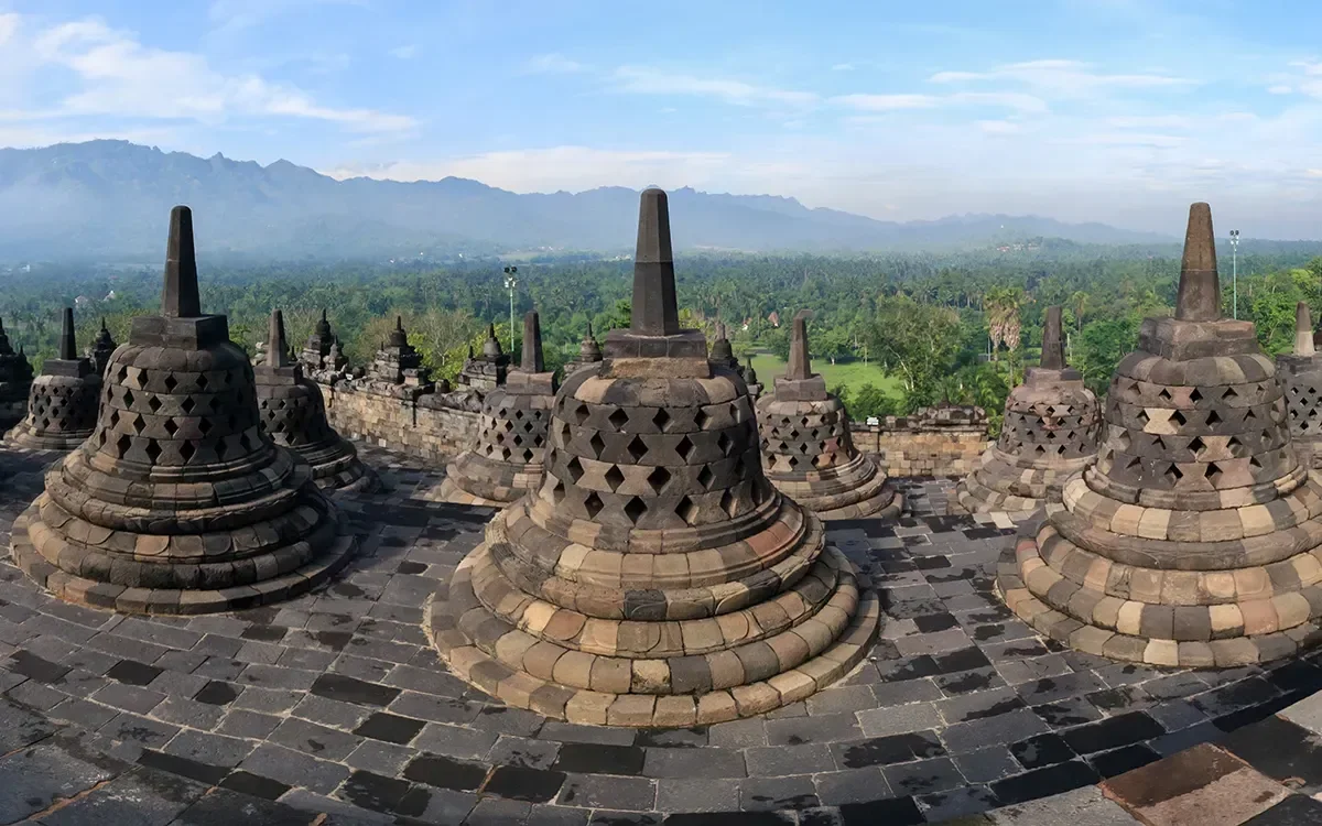 Panoramic view of Borobudur Temple in Central Java, Indonesia, representing ImmerseMe's immersive Indonesian language learning experiences inspired by authentic Indonesian culture and real-world locations.