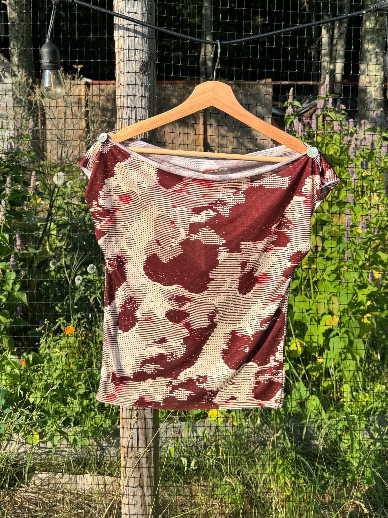 Button Top