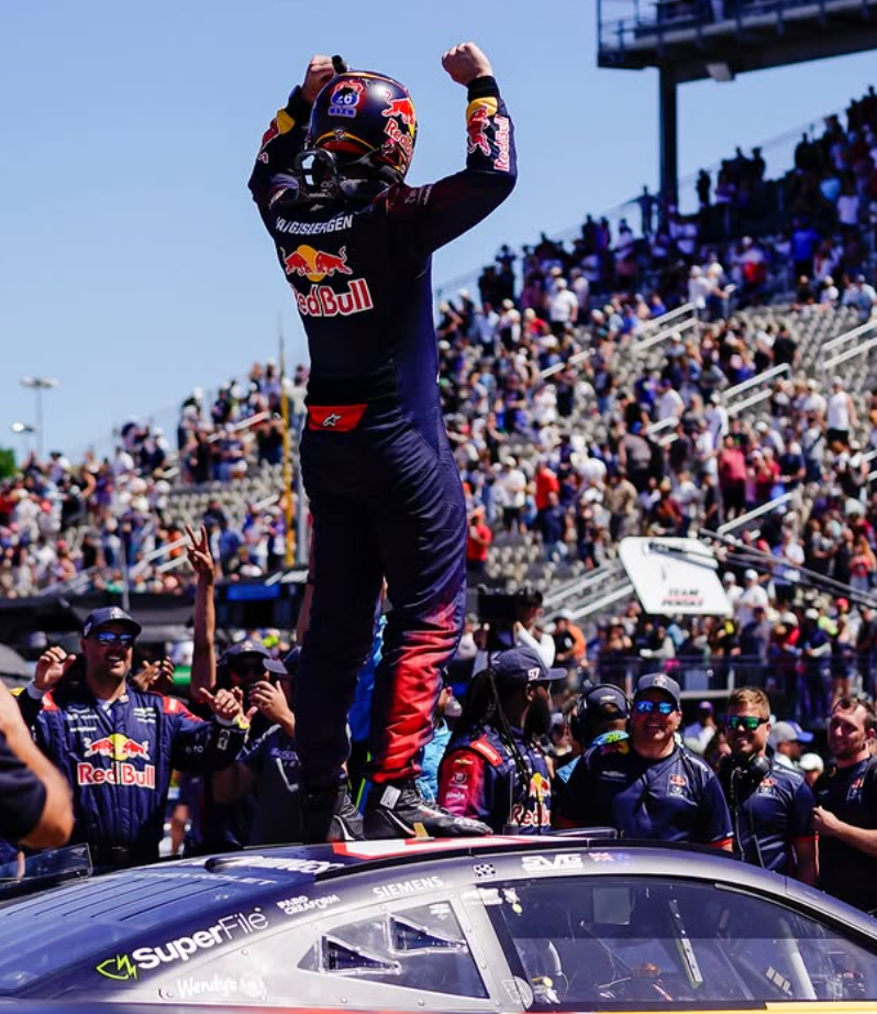 SVG Sweeps Sonoma Weekend with O'Reilly and Cup Series Victories