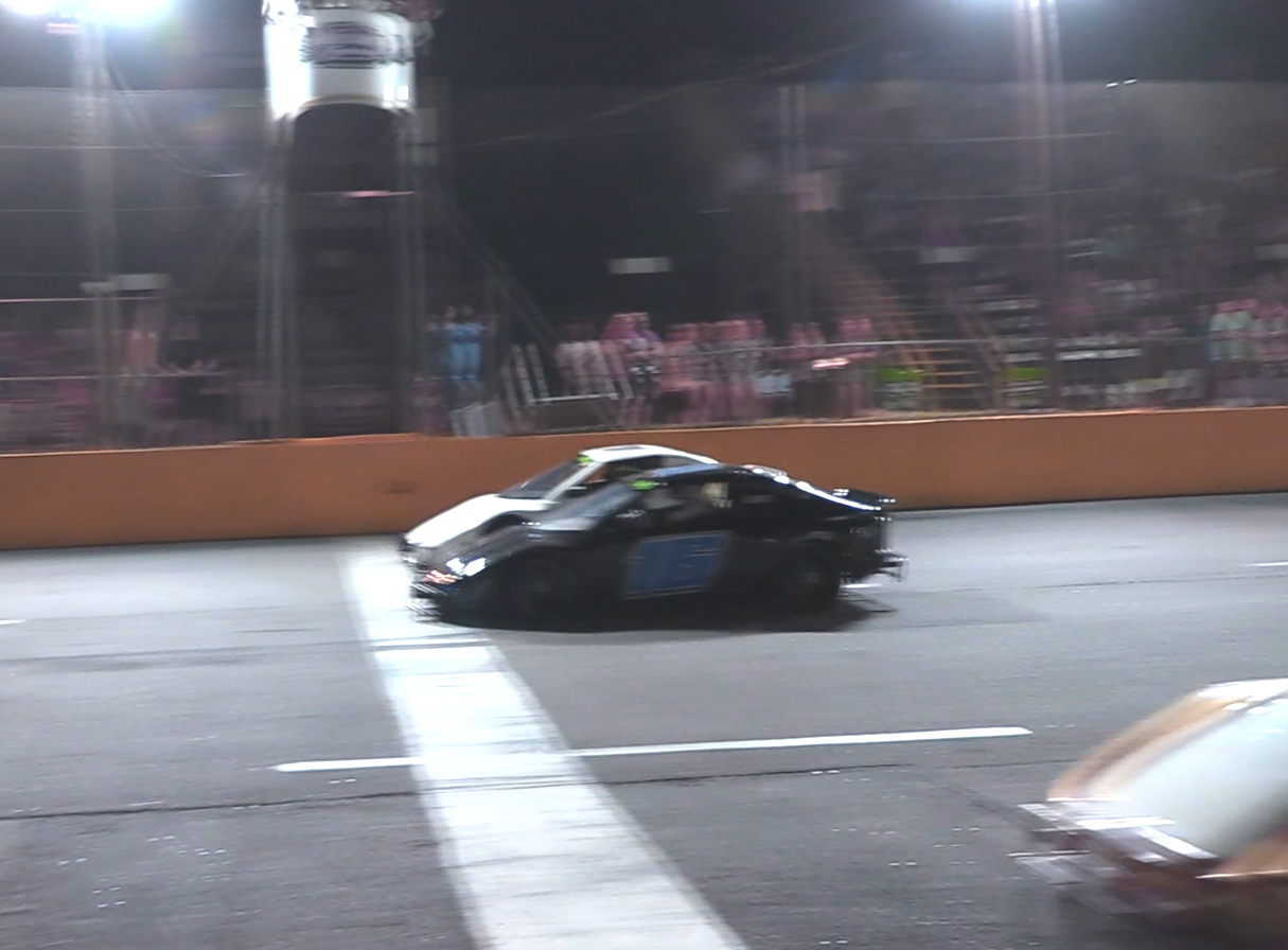 PHOTO FINISH! Wake County Speedway Hosts Action-Packed 94.7 QDR 165 NASCAR Regional Event