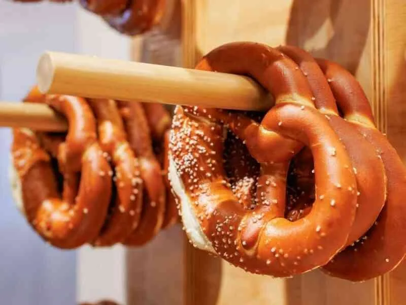 Aki’s BreadHaus