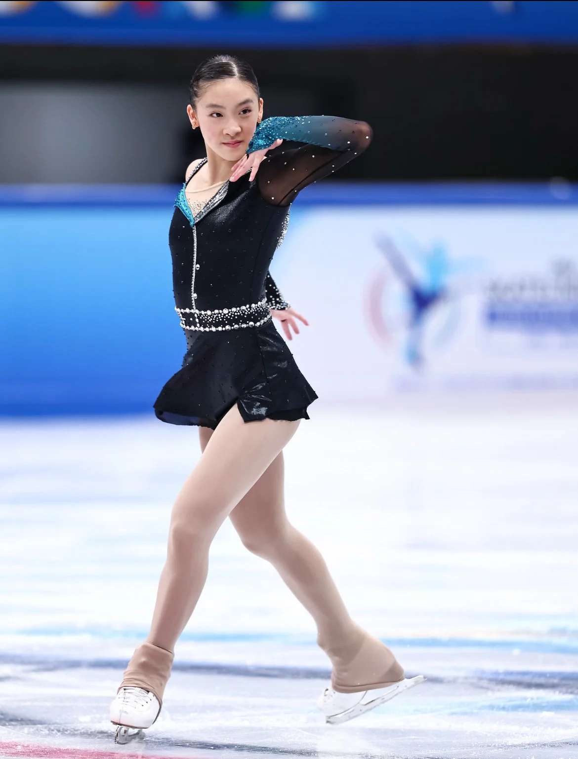 18Audrey_L.jpg
