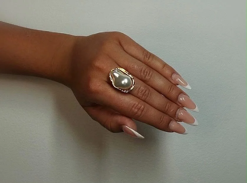 The island IT girl RING ONLY