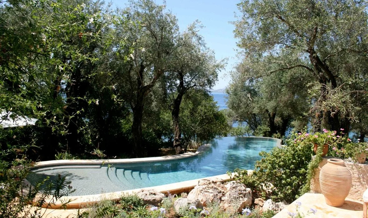 7_Villa Skinos_Skoposdesign_Swimming Pool.jpg