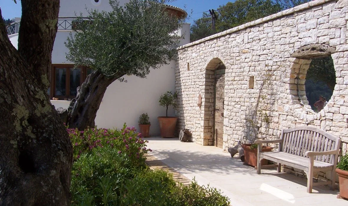 villamilos_skoposdesign_garden-3.jpg