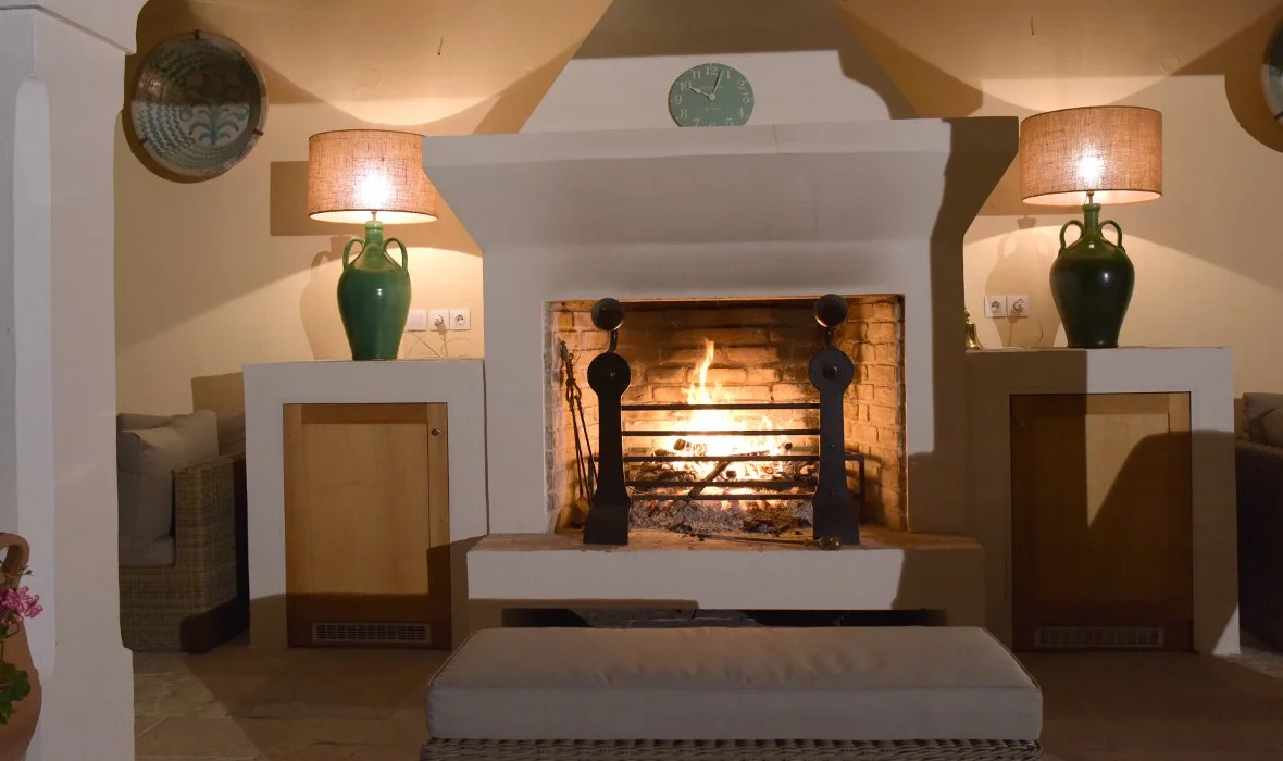 3_Katsafalata_Skoposdesign_Fireplace.JPG