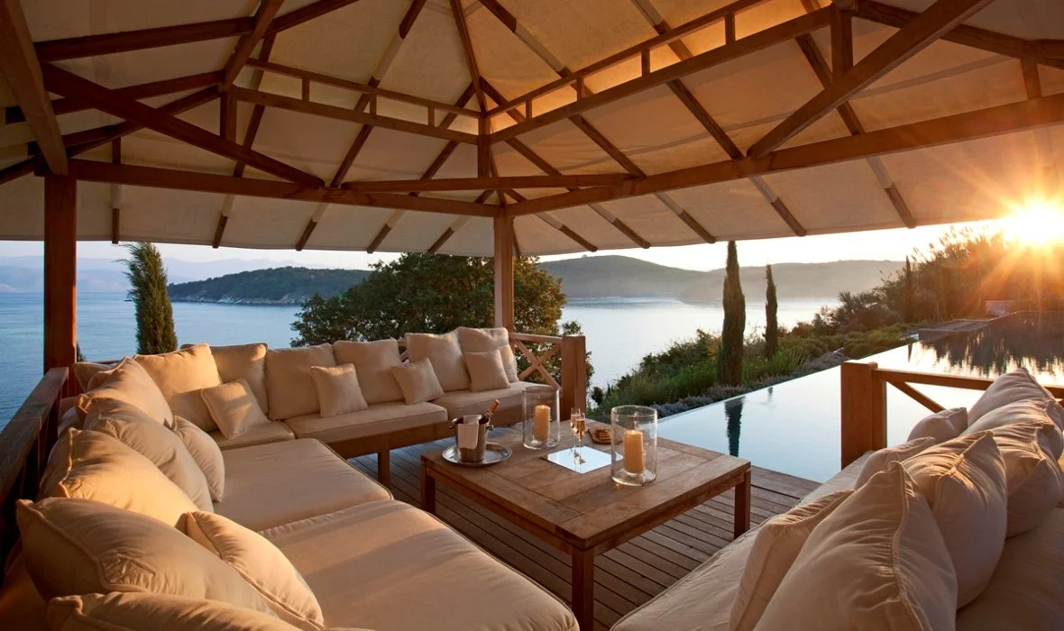 Villa Amalthea_Corfu_Skoposdesign_Architect_Pool Sunrise.JPG