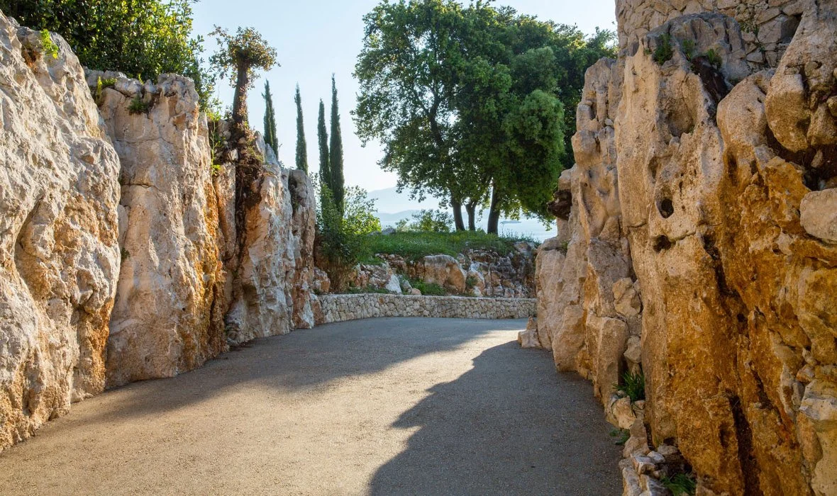 Skoposdesign_Anatoliko_09_Driveway.jpg