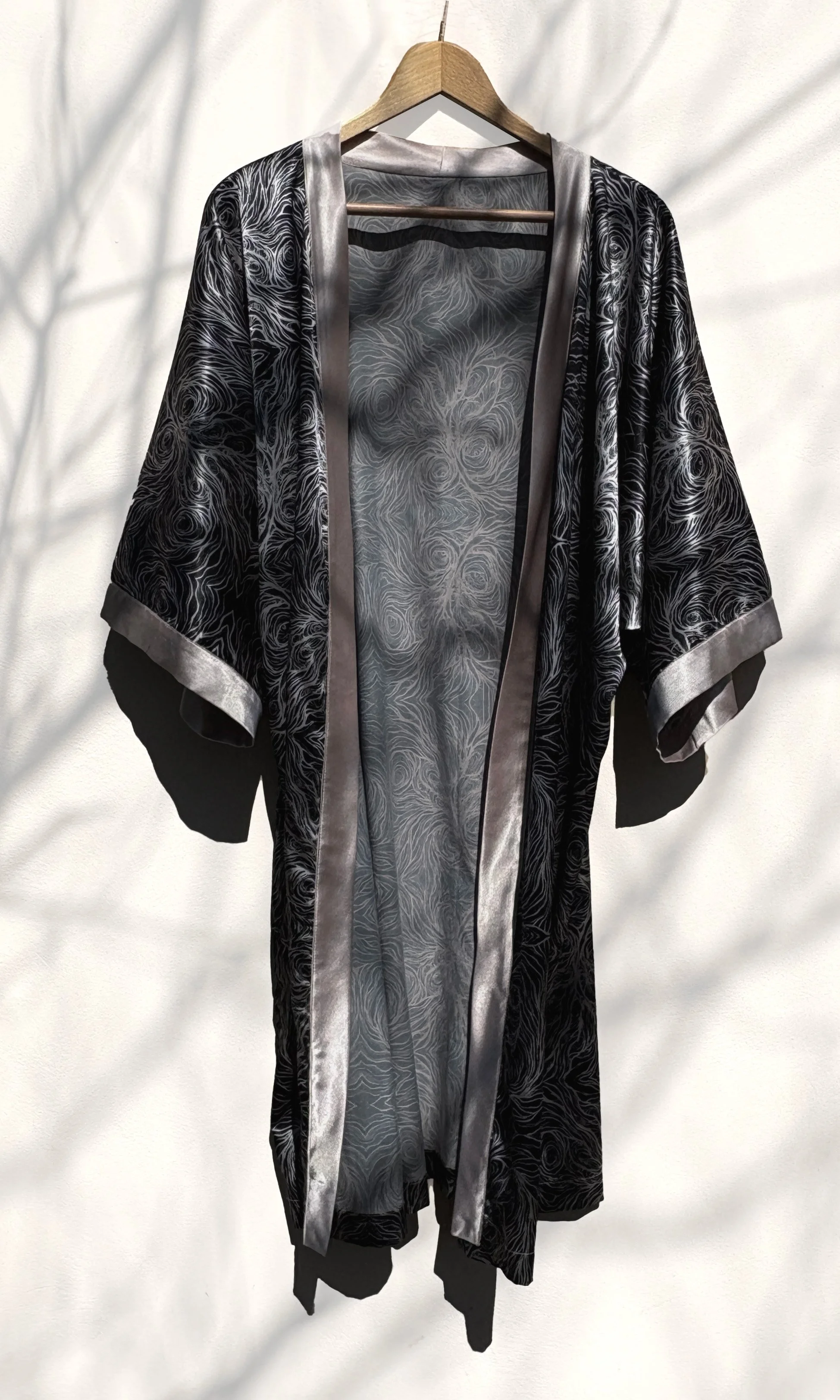 AURA SERICA - SILBER KIMONO