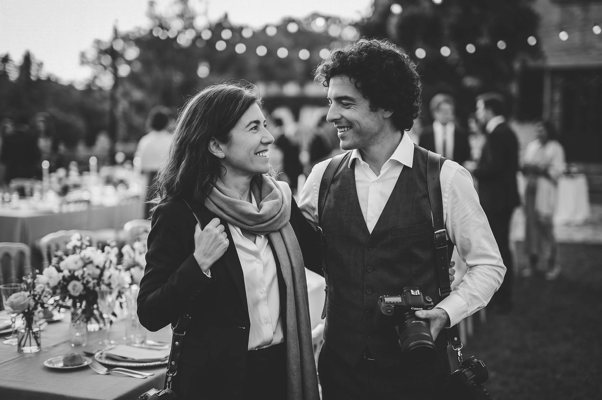 Wedding couple in the Asturian landscape, photographed by Lumen Atelier's two-person team