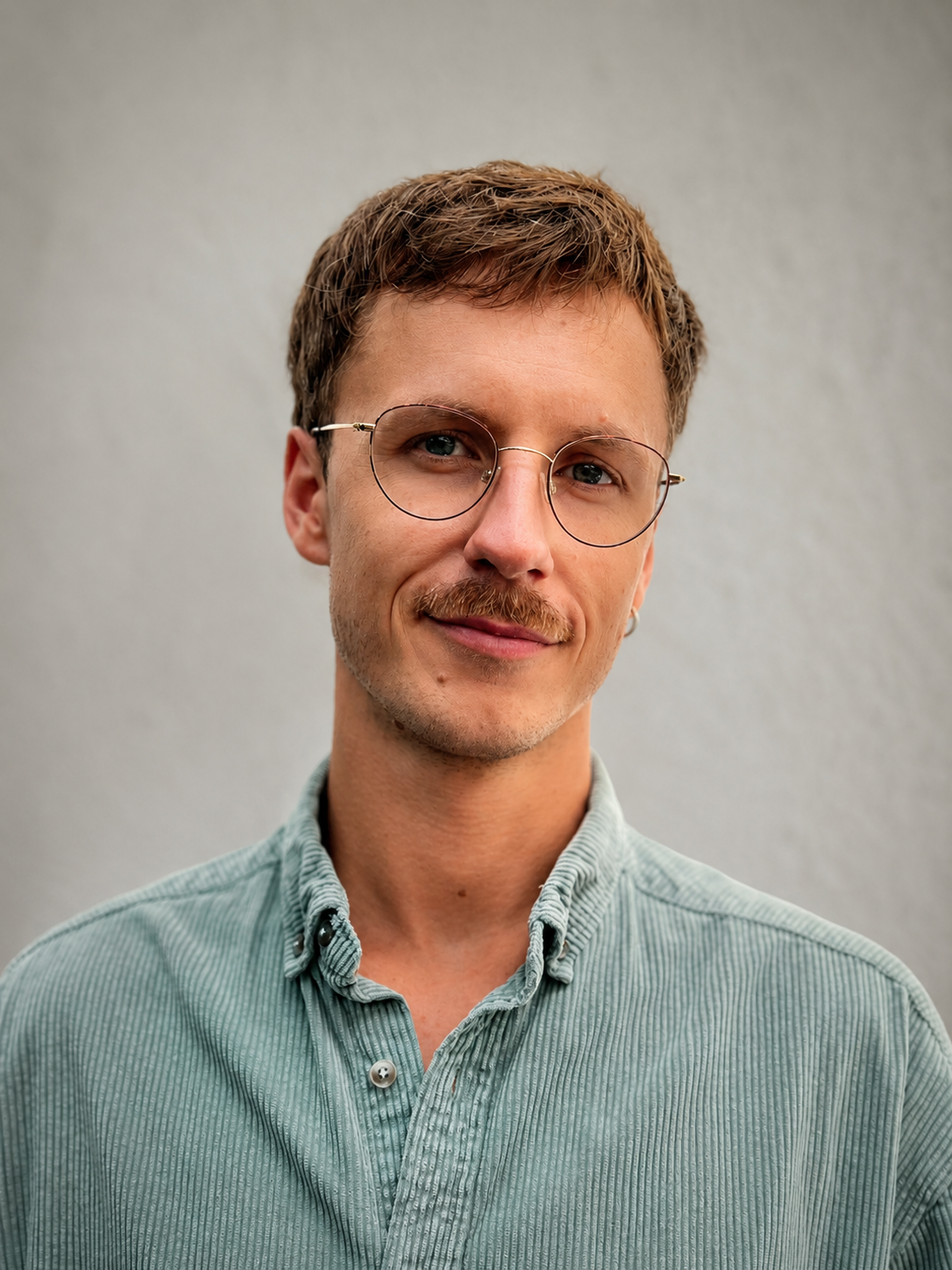 Fabian Reineke, Facharzt für Psychosomatische Medizin und tiefenpsychologisch fundierter Psychotherapeut