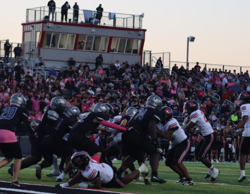 Bridgewater-Raritan’s football team moved to 5-1 with victory over Elizabeth on Homecoming weekend