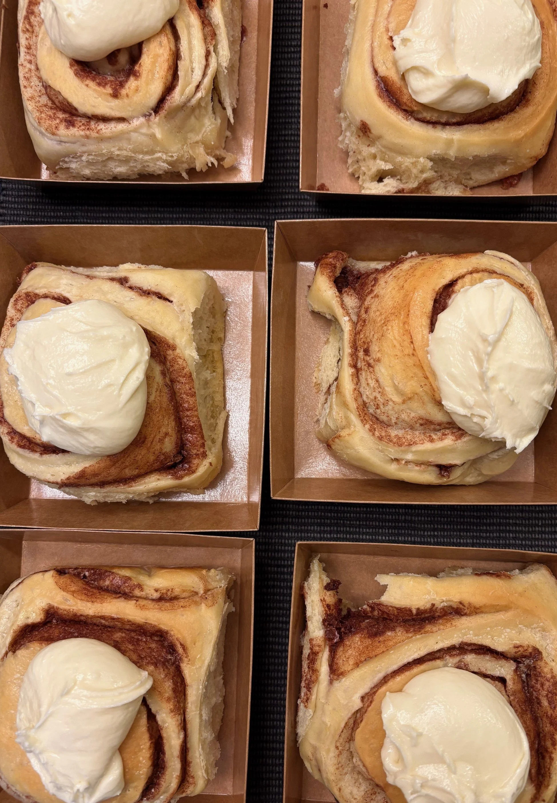 Jumbo Sourdough Cinnamon Roll