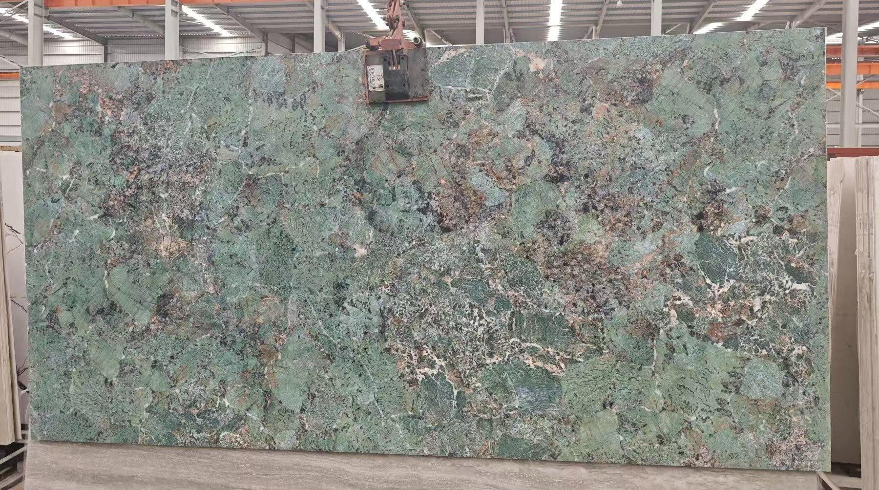 Amazon Lima Green Raw.png