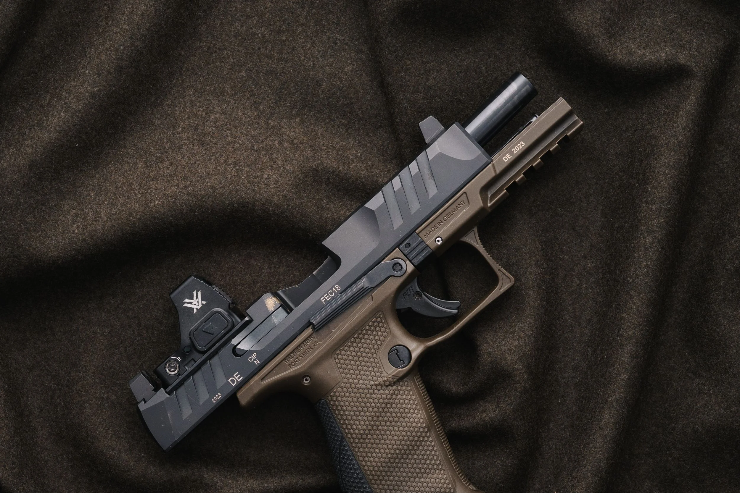 STILL35 – 99.jpg