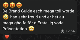 Screenshot eines Textnachrichten-Dialogs in deutscher Sprache, teilweise unverständlich geschrieben, mit Herz- und Smiley-Emojis.