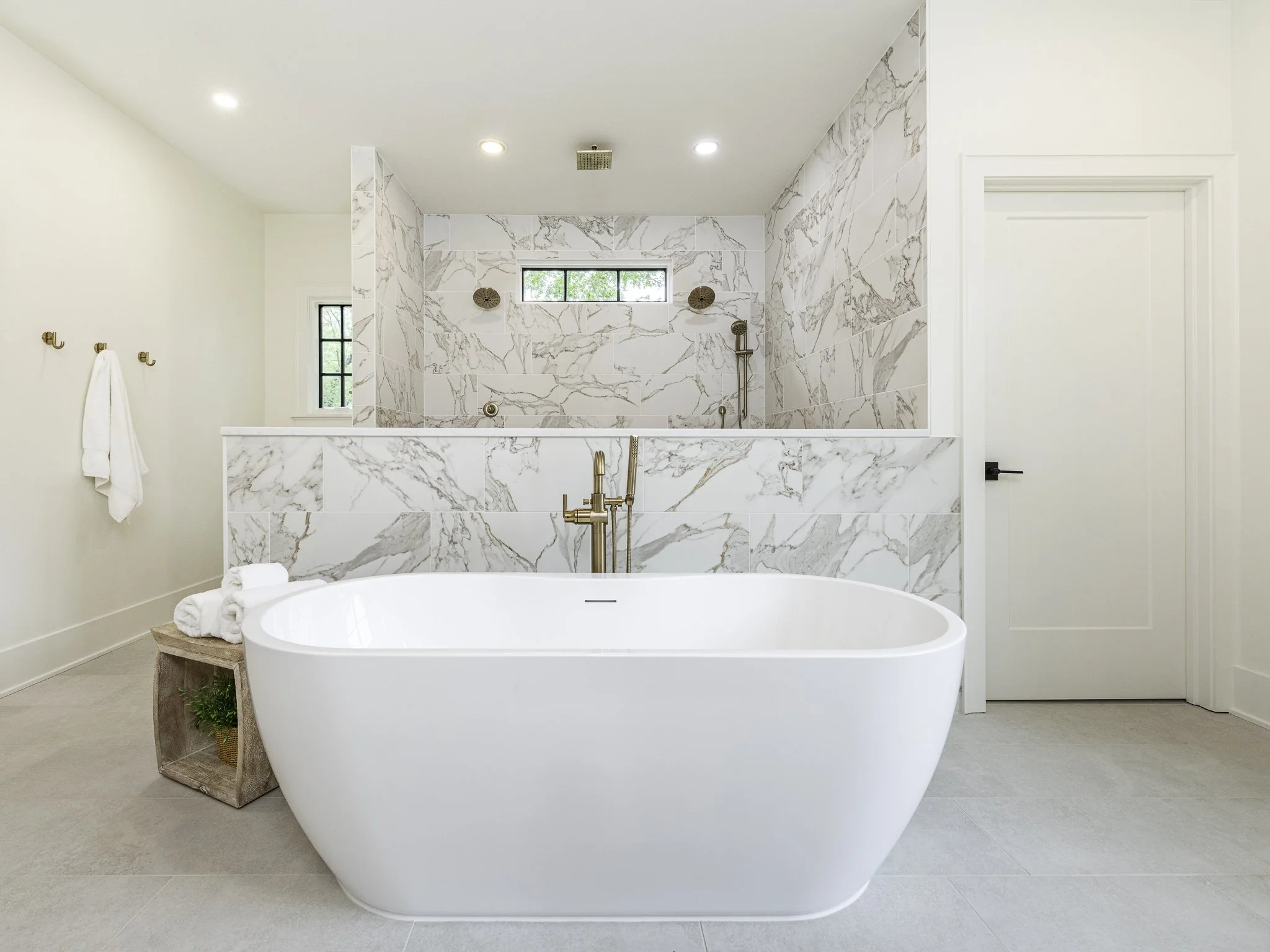 primary bath.jpg